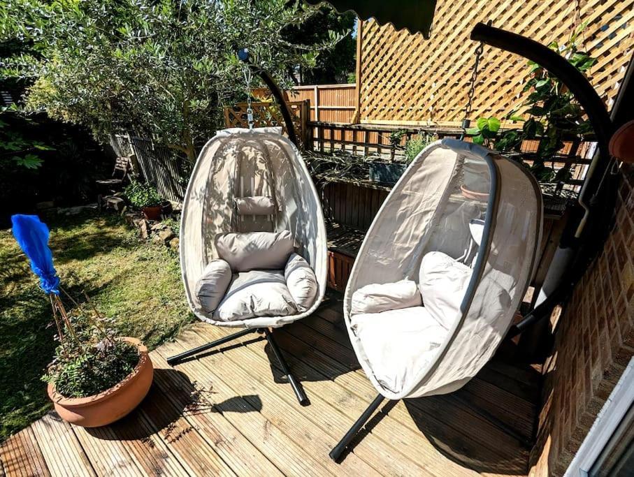 런던 Charming 2-Bed Garden Flat 아파트 외부 사진