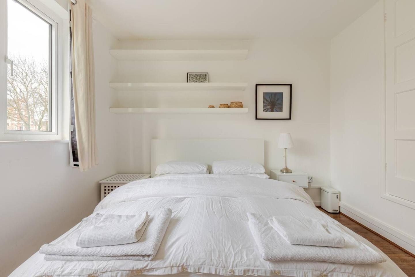 런던 Charming 2-Bed Garden Flat 아파트 외부 사진